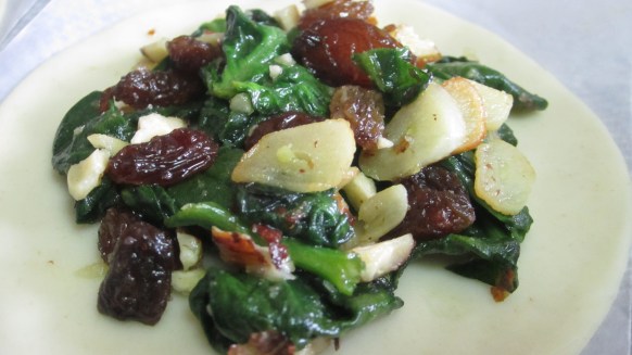 Empanaditas de espinacas y avellanas 1