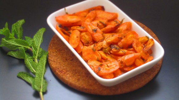 Deliciosamentesano ensalada de couscous con zanahorias a la hierbabuena (1)